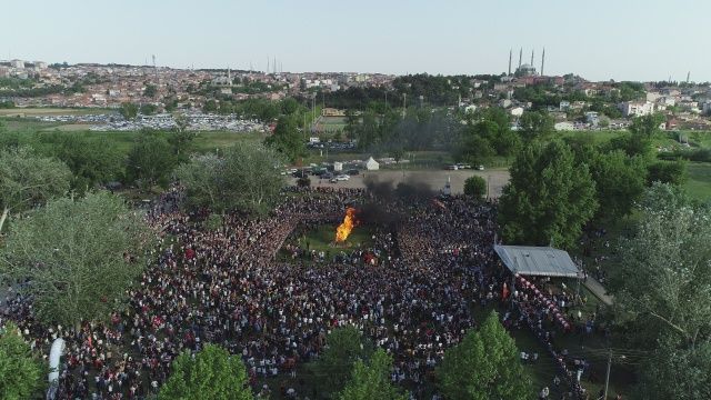 Edirne'de ateş yakıldı! Şenlik başladı... 1
