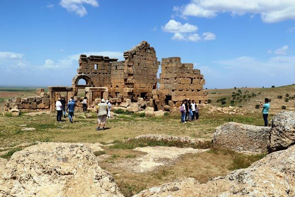 Sadece erkeklerin girebildiği gizemli tapınak! 6
