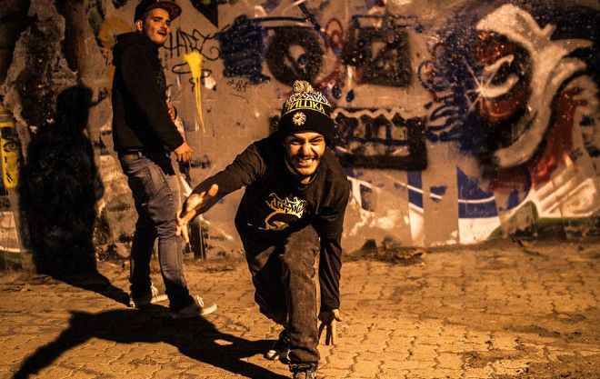 İranlı gençlerin gizli hayatları! 16
