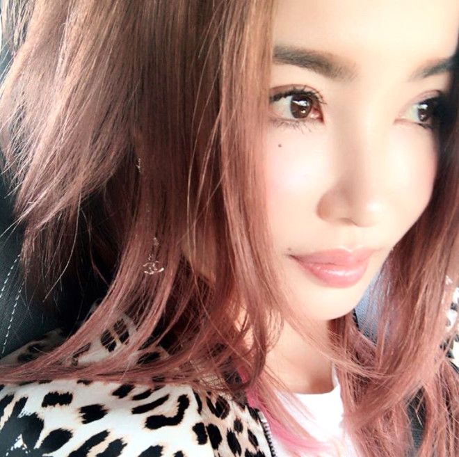 Japon modelin yaşını öğrenen donup kalıyor! 7
