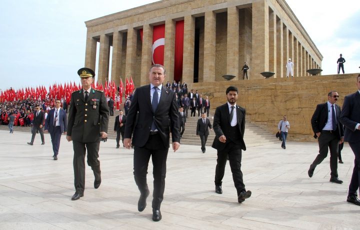 19 Mayıs'ta ilk kutlama Anıtkabir'de! 6