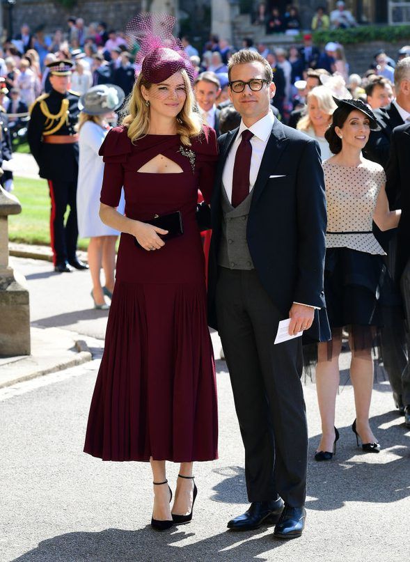 Kraliyet düğününe ünlü akını! 17