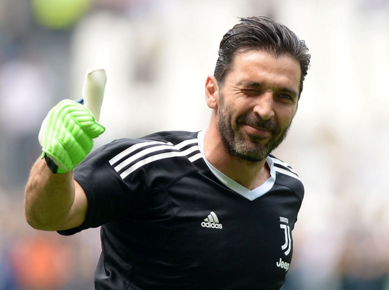 Buffon hem ağladı hem ağlattı! 15