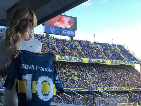 Victoria Lopyreva'dan Fatih Terim'li kutlama! 6