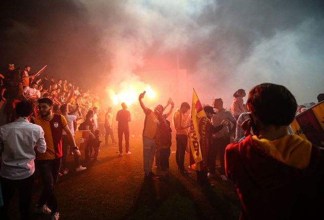Galatasaray, Florya'da şampiyonluğunu kutladı! 12