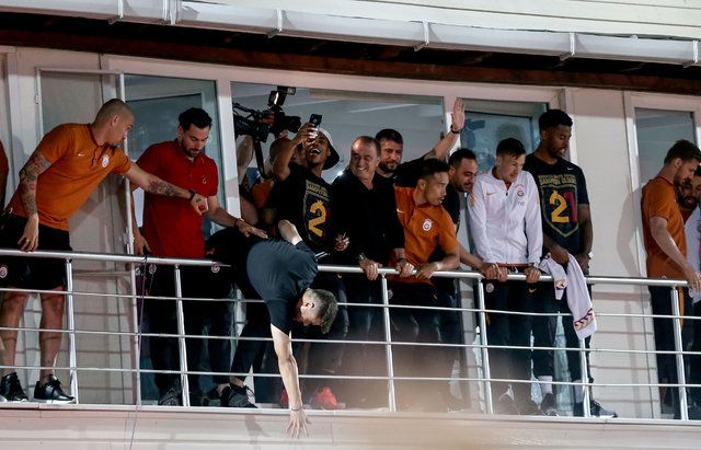 Galatasaray, Florya'da şampiyonluğunu kutladı! 17
