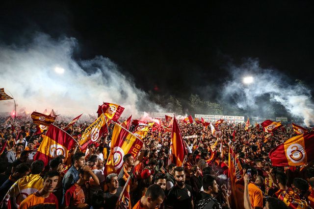 Galatasaray, Florya'da şampiyonluğunu kutladı! 5