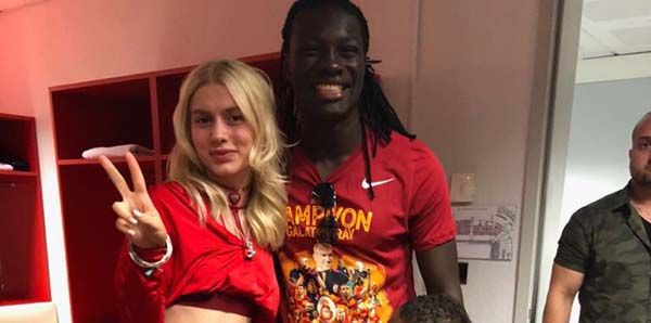 Aleyna Tilki ve Gomis bir araya geldi! 1