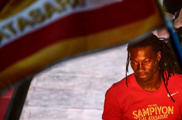 Aleyna Tilki ve Gomis bir araya geldi! 9