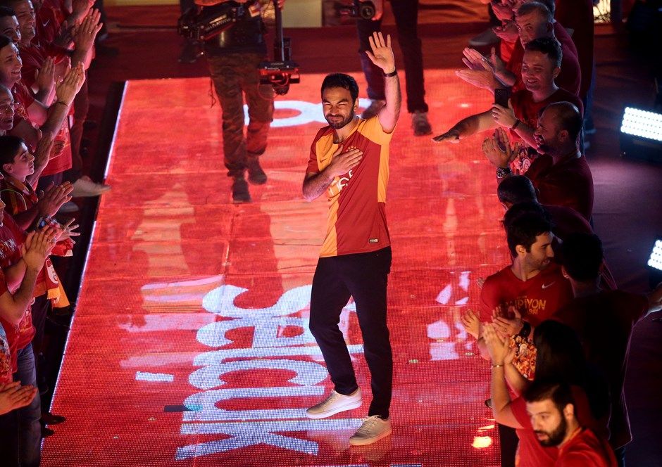 Şampiyonluk kutlamalarına damga vuran görüntüler! 21
