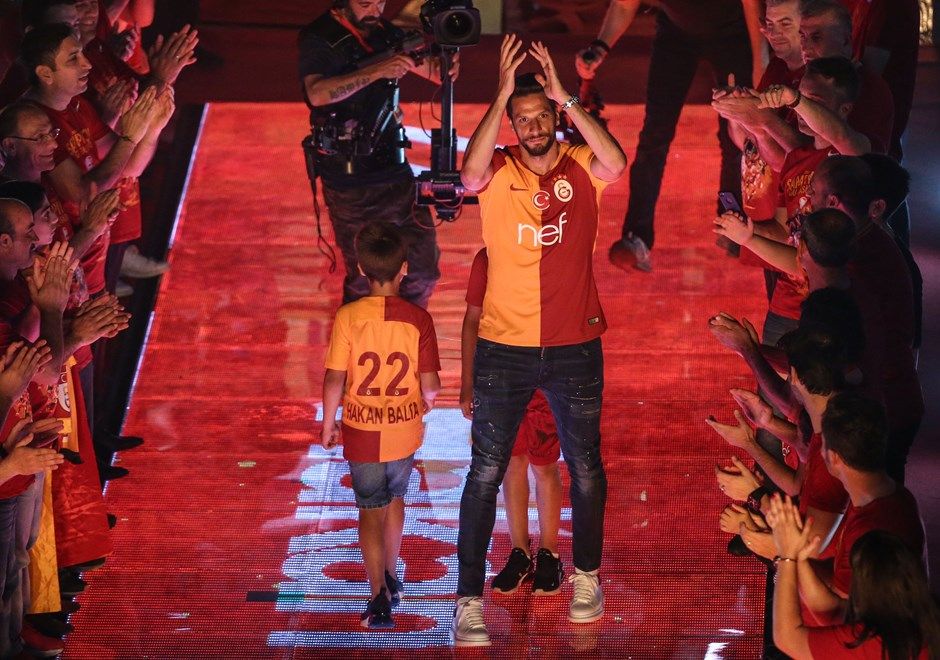 Şampiyonluk kutlamalarına damga vuran görüntüler! 27