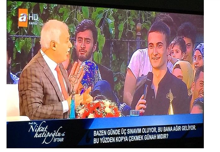 Nihat Hatipoğlu’na sorulan ilginç sorular! 3