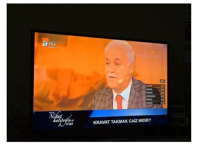 Nihat Hatipoğlu’na sorulan ilginç sorular! 7