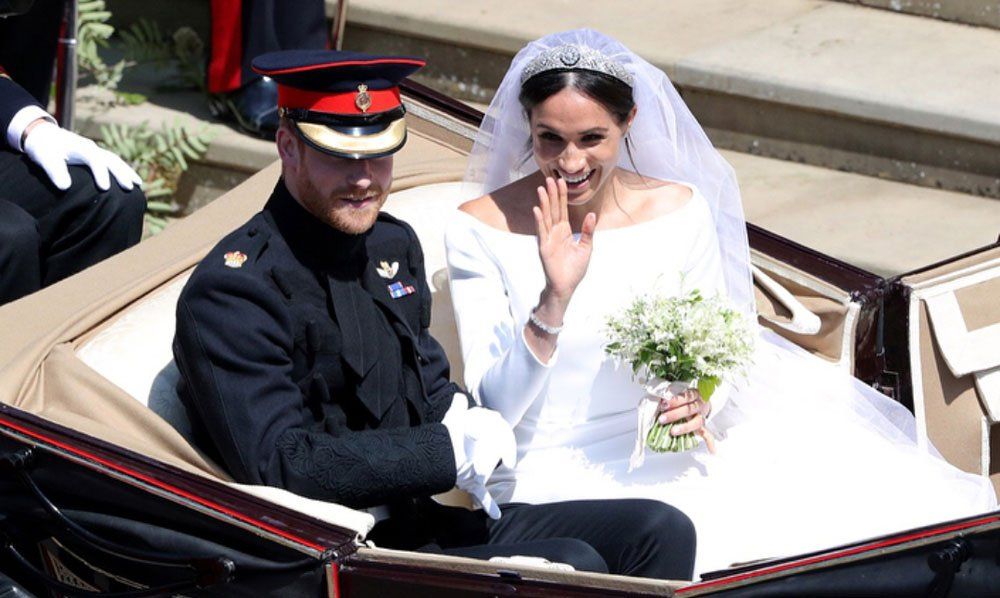 Meghan ve Harry’nin hediyesine rekor fiyat! 2