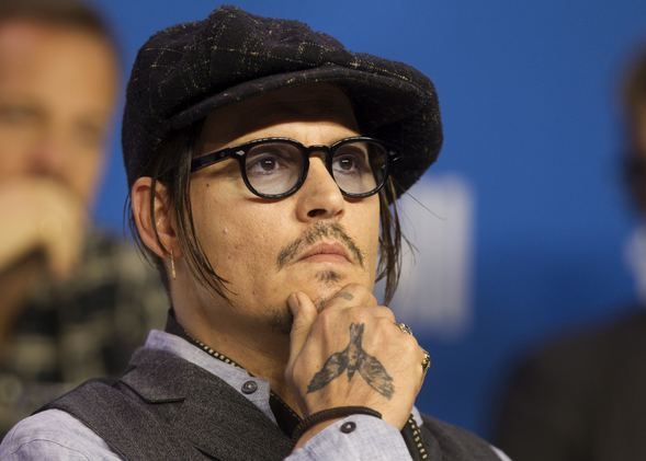 Johnny Depp'i görenler gözlerine inanamadı! 8