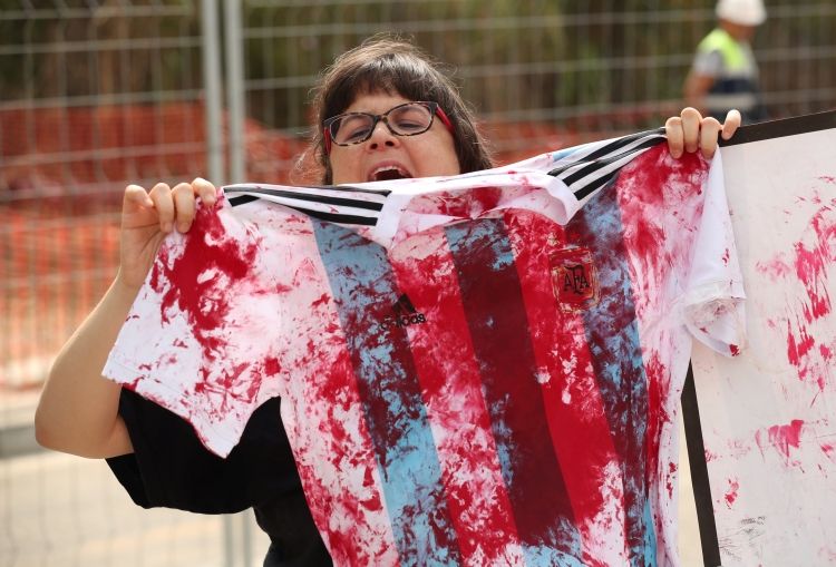 Messi ve arkadaşlarına İsrail protestosu! 1