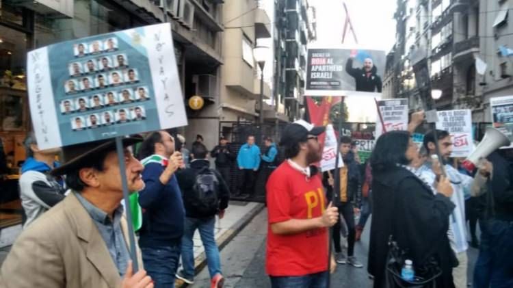 Messi ve arkadaşlarına İsrail protestosu! 10