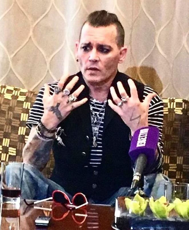 Johnny Depp'in bu görüntüsünün sırrı ortaya çıktı! 3