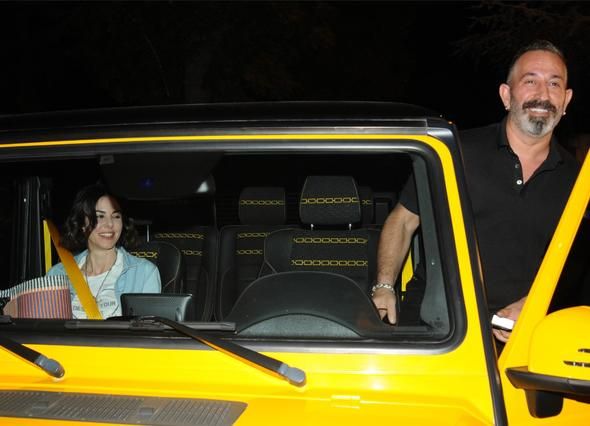 Hem tatile hem aynı eve çıkacaklar! 2