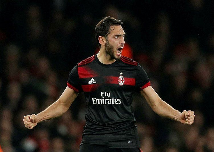Galatasaray'da gündem Hakan Çalhanoğlu! 3