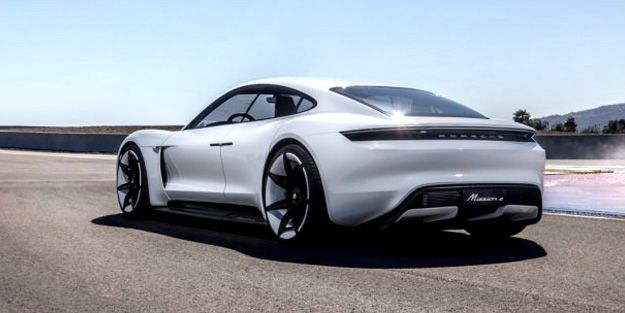 Porsche'den yeni otomobiline Türk ismi! 5