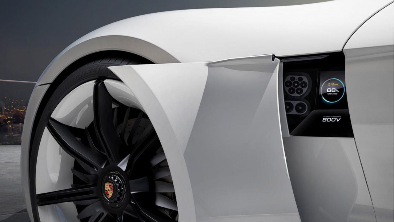 Porsche'den yeni otomobiline Türk ismi! 6