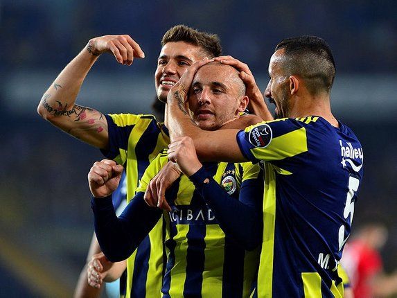 Fenerbahçe'de toplu ayrılık! 13