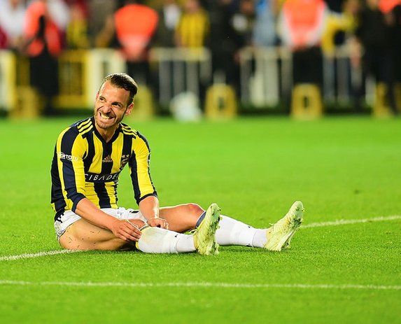 Fenerbahçe'de toplu ayrılık! 16