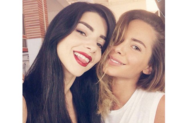 Aşk haberini duyunca hiç düşünmeden sildi! 17