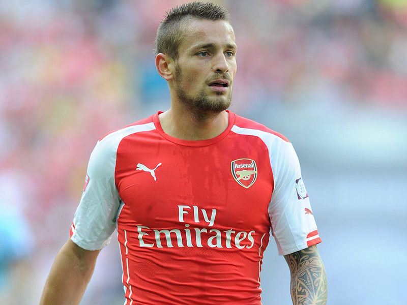 Arsenal'in eski yıldızından Beşiktaş'a mavi boncuk! 12