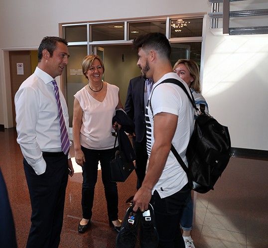 Ve Cocu sahaya indi! 3