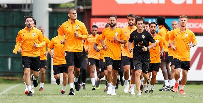 Şampiyon sahaya indi! 5