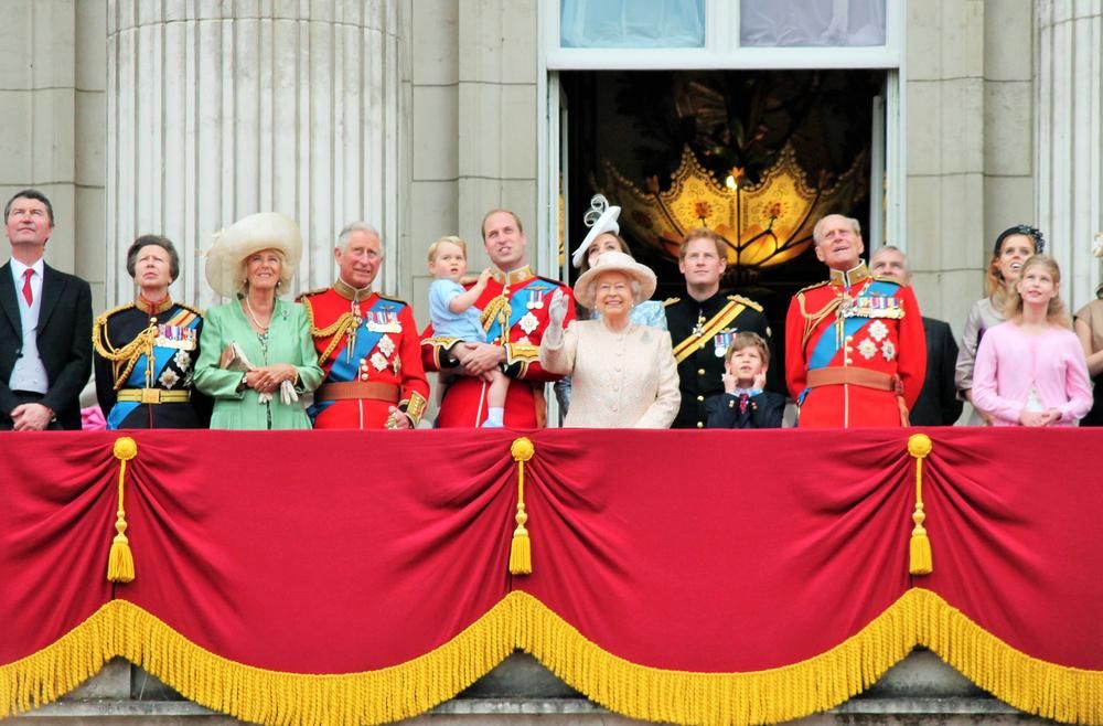 Kraliçe Elizabeth kendi ölümünü prova etti! 3