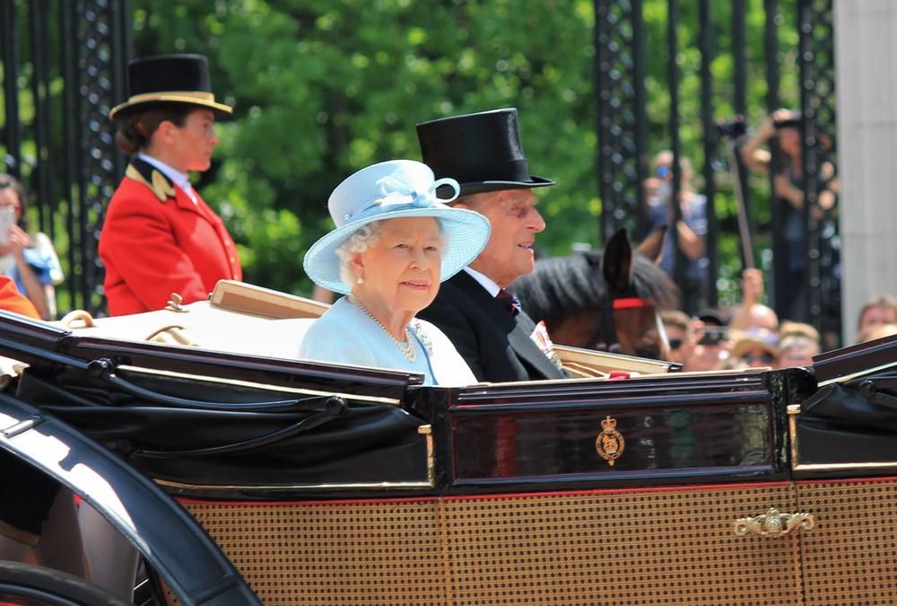 Kraliçe Elizabeth kendi ölümünü prova etti! 7
