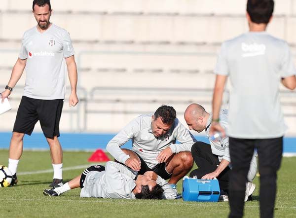 Beşiktaş antrenmanında talihsiz kaza! 2