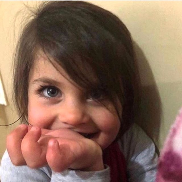 Eylül ve Leyla'nın ölümü ünlü isimleri yasa boğdu! 13