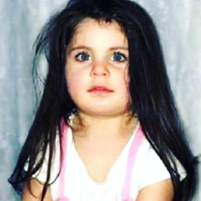 Eylül ve Leyla'nın ölümü ünlü isimleri yasa boğdu! 7