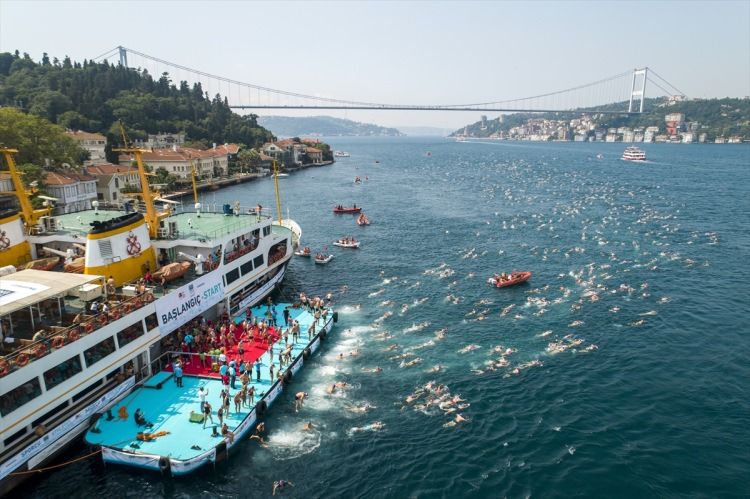 İstanbul'da Kıtalararası Yüzme Yarışı tamamlandı! 3