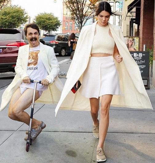 Kardashianlar'ın en komiği: Kirby Jenner! 2