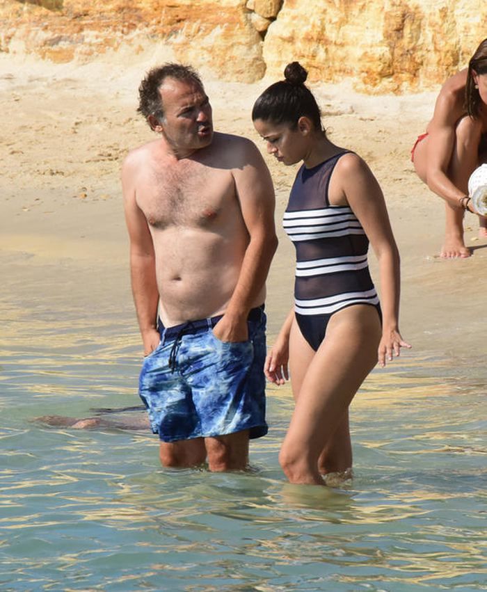 Engin Günaydın sevgilisiyle Çeşme'de! 3