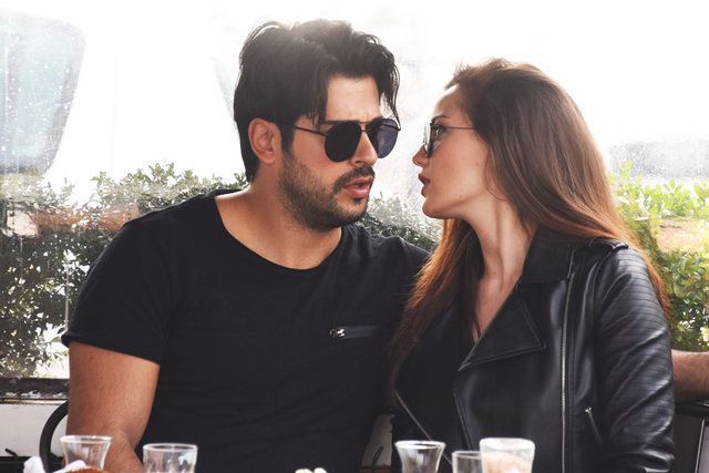 Fahriye Evcen'e üzücü haber! 9