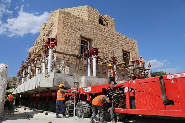1500 ton ağırlığındaki tarihi hamam taşınıyor! 4