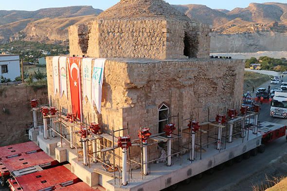 1500 ton ağırlığındaki tarihi hamam taşınıyor! 12