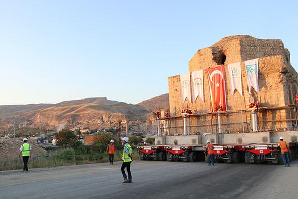 1500 ton ağırlığındaki tarihi hamam taşınıyor! 15