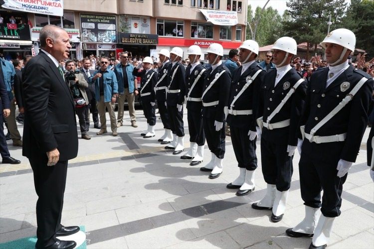 Erdoğan, Bayburt'ta Baksı Müzesi'ni ziyaret etti 14