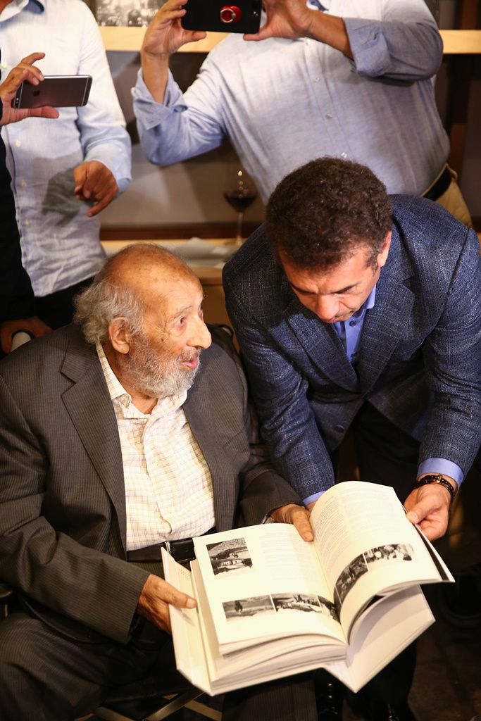 Usta fotoğrafçı Ara Güler Müzesi açıldı... 2