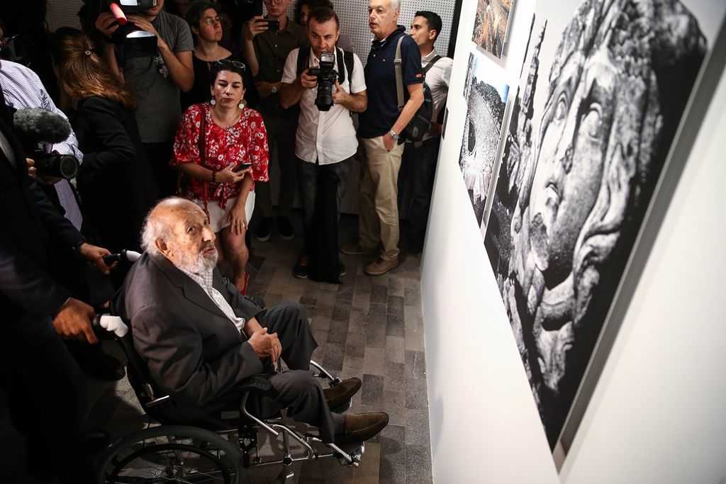 Usta fotoğrafçı Ara Güler Müzesi açıldı... 25
