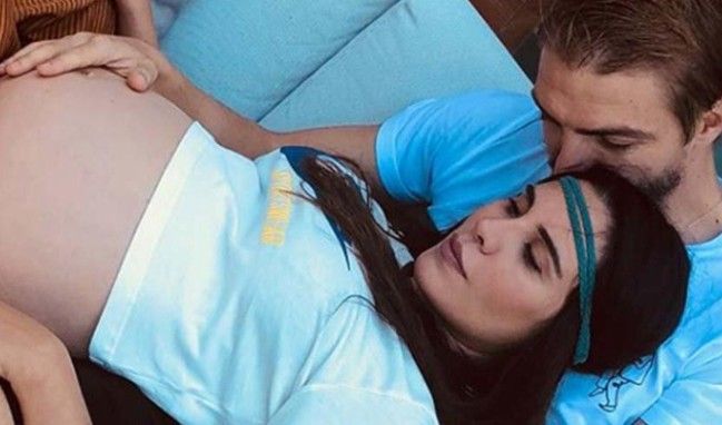 Şükran-Caner Erkin çiftinin bebeklerinden ilk fotoğraf! 3