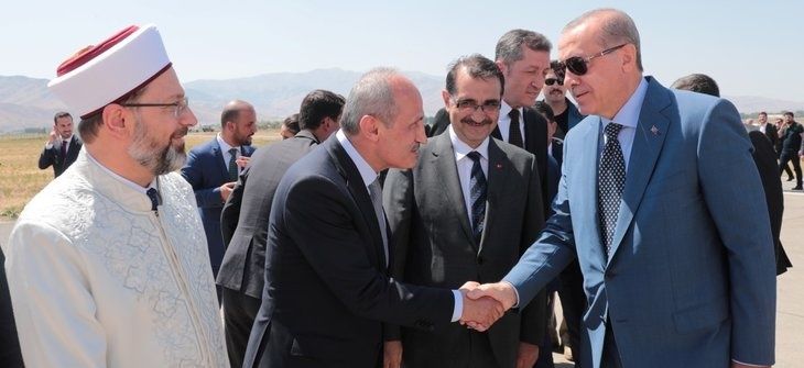 Erdoğan Selçuklu Meydan Mezarlığı'nı ziyaret etti! 5