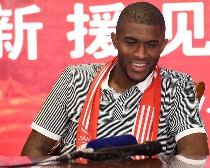 Galatasaray, Modeste ile el sıkıştı! 3